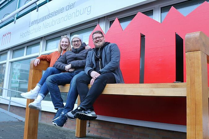 The University's wandering bench